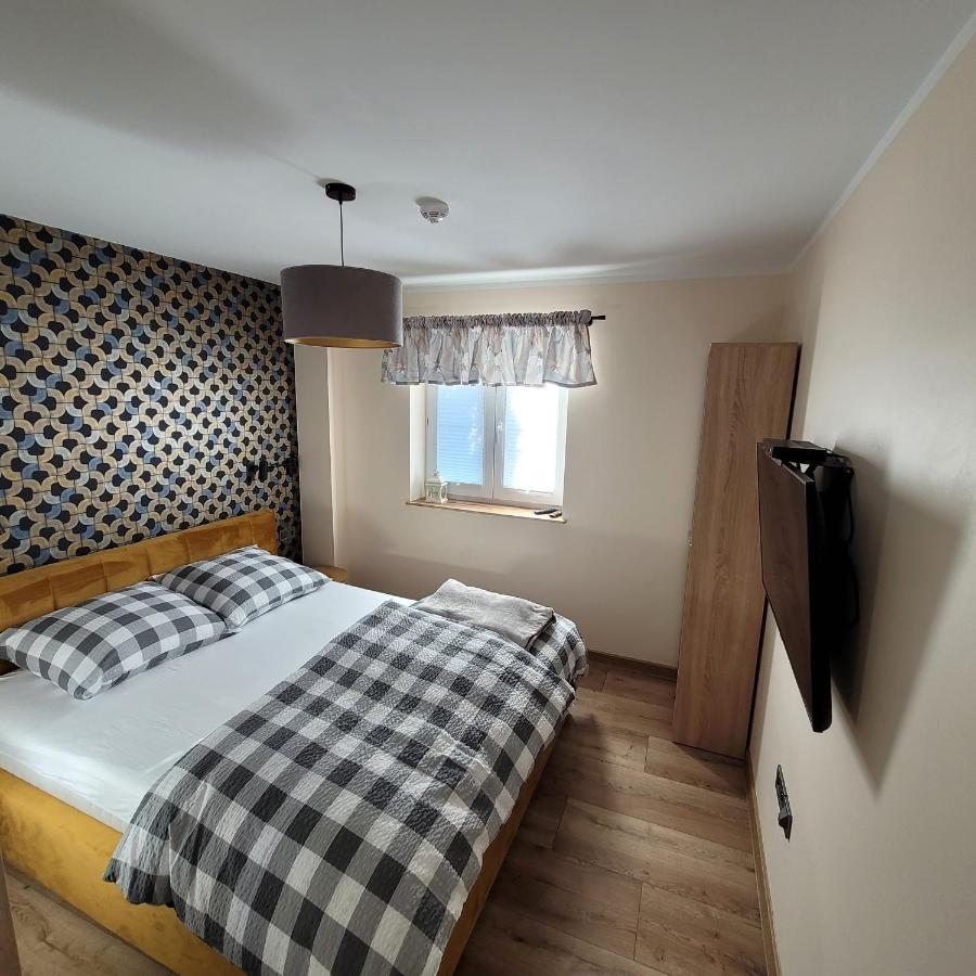 Apartament Lomnicka 59 เยเลเนียกูรา ภายนอก รูปภาพ