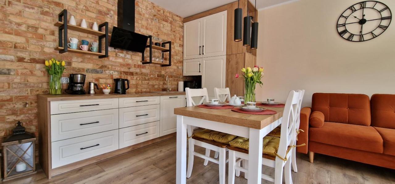 Apartament Lomnicka 59 เยเลเนียกูรา ภายนอก รูปภาพ